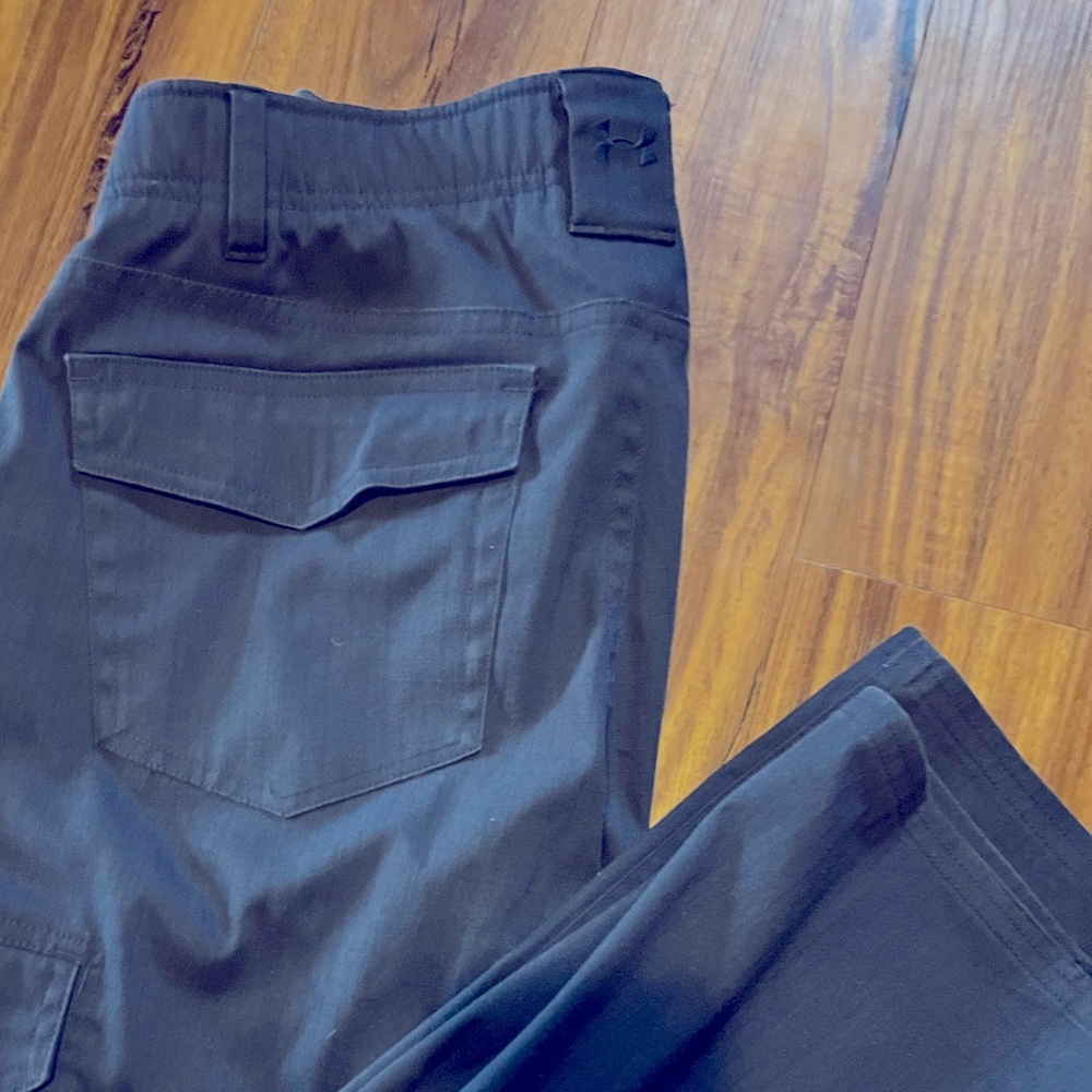 Under Armour Pants 6